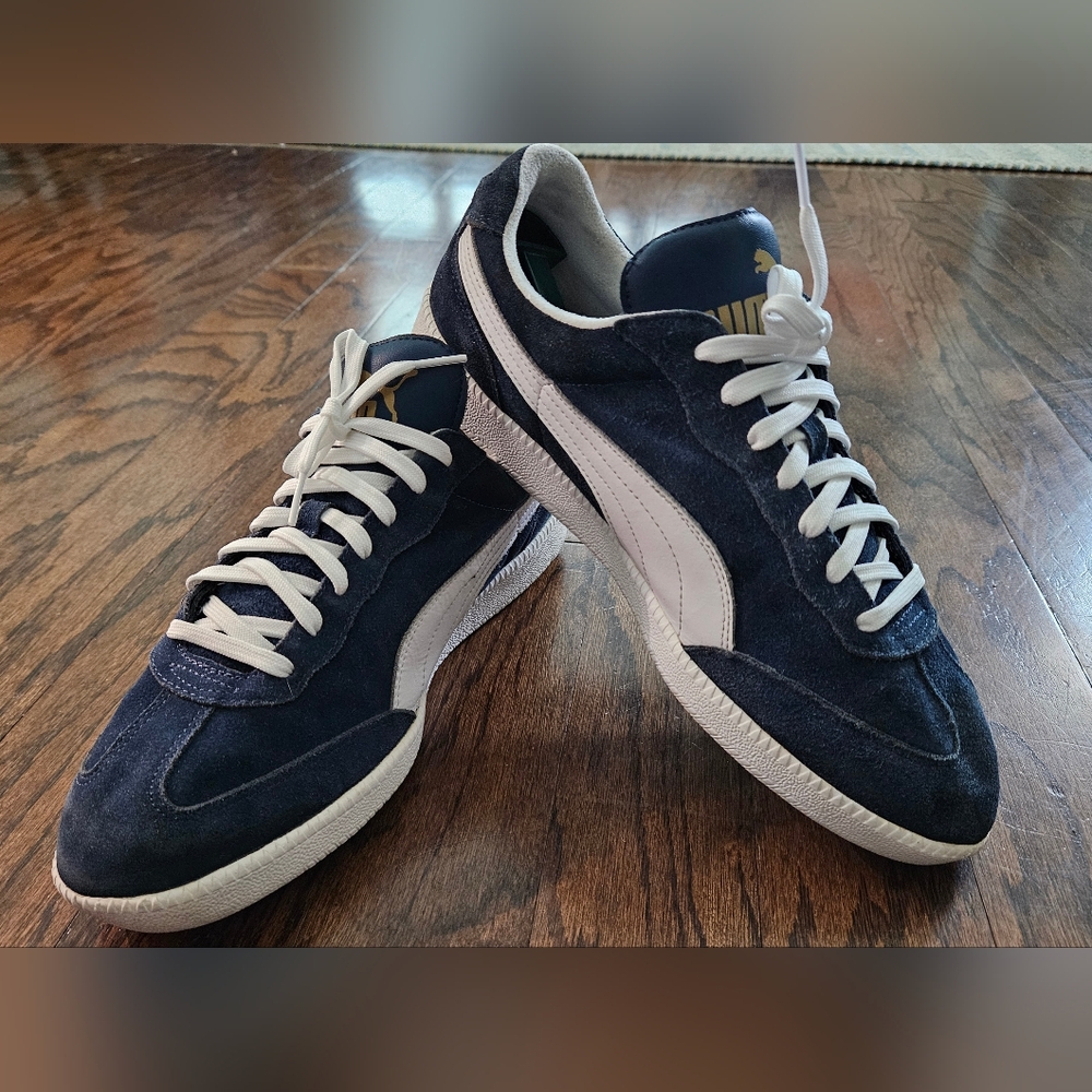 Mens puma Liga blue(hard to find) size13